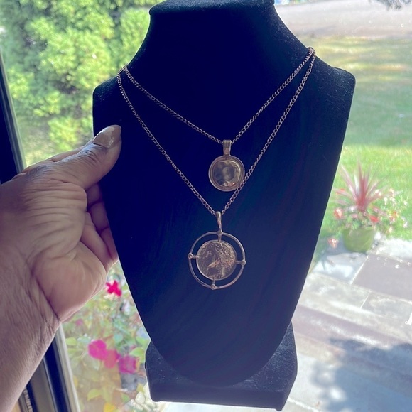 Gold Coin Face Layered Gold Fashion Necklace - Picture 6 of 12